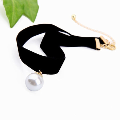 Black Pearl Choker Necklace